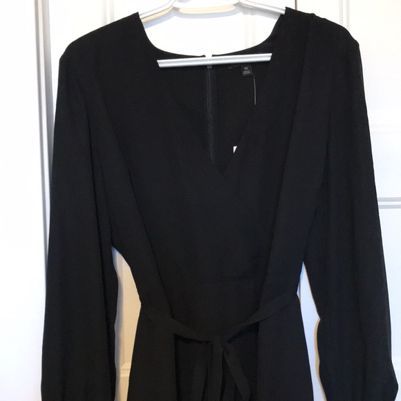 Banana Republic black wrap dress NWT - Picture 2 of 6
